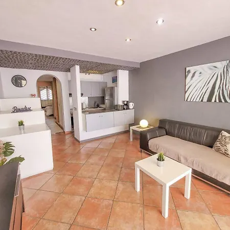 Апартаменты Adejeparadise25-b Duplex Views And Heatedpool